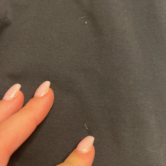 60. Lululemon Wet Dry Warm Capri Cropped Legging - Picture 5 of 6